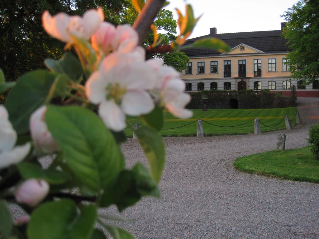 Runnvikens Pensionat Tystberga エクステリア 写真